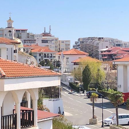 2 Bedroom Apartment Sveti Vlas With 2 Balconies And Sea Views ภายนอก รูปภาพ